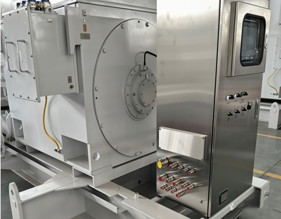 Fracturing pump control system